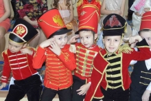 Сегодня в набережночелнинском Дворце творчества детей и молодежи давали бал.